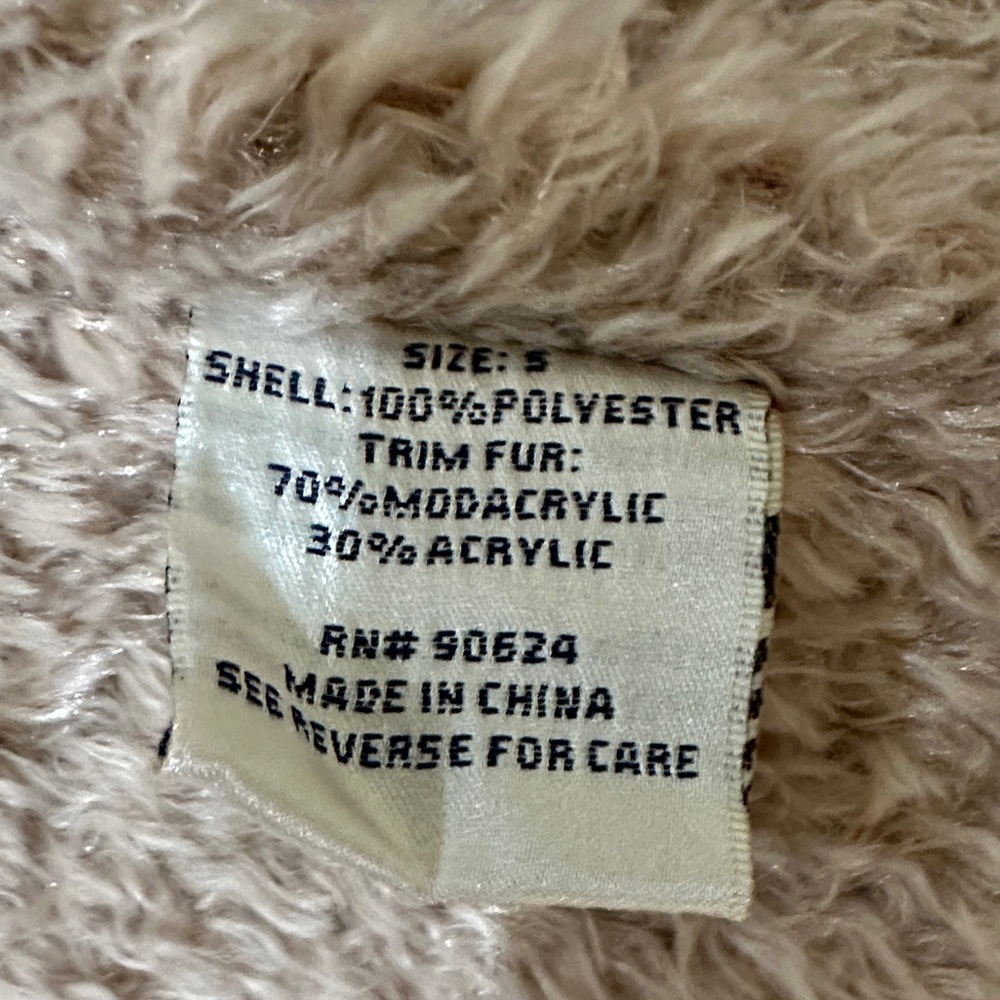 Faux Fur Trimmed Tan Vest - Picture 14 of 16
